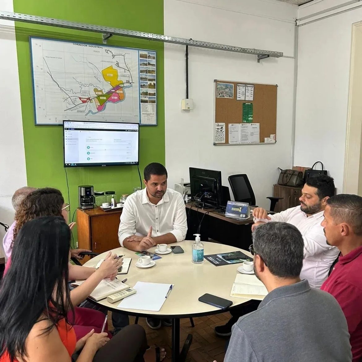 27.cf.res.polÍtica.itatiaia inicia processo.1.kaio.redessociais