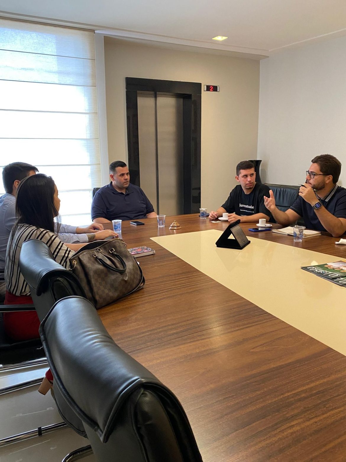 32 economia parceria da sejuv vr com a cdl é fechada para ações na semana da juventude empreendedora divulgação secom