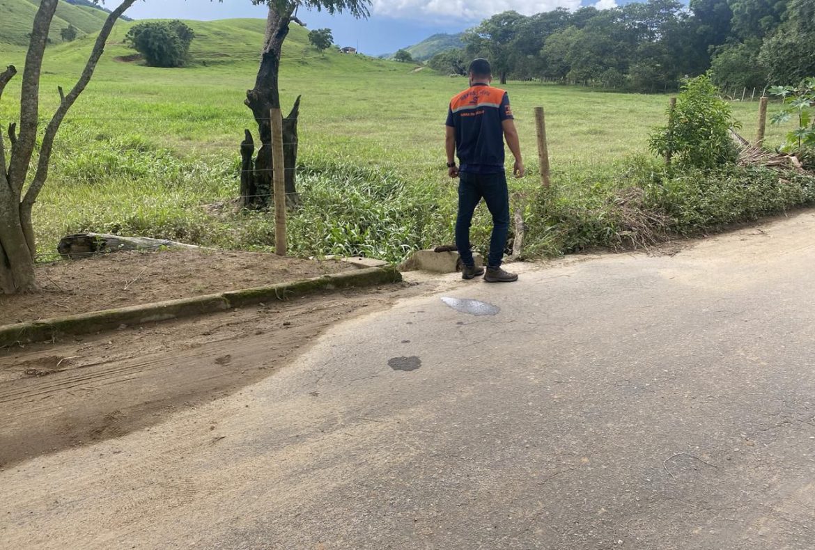 41 cidades após alagamentos, defesa civil faz vistoria no bairro carbocálcio divulgação