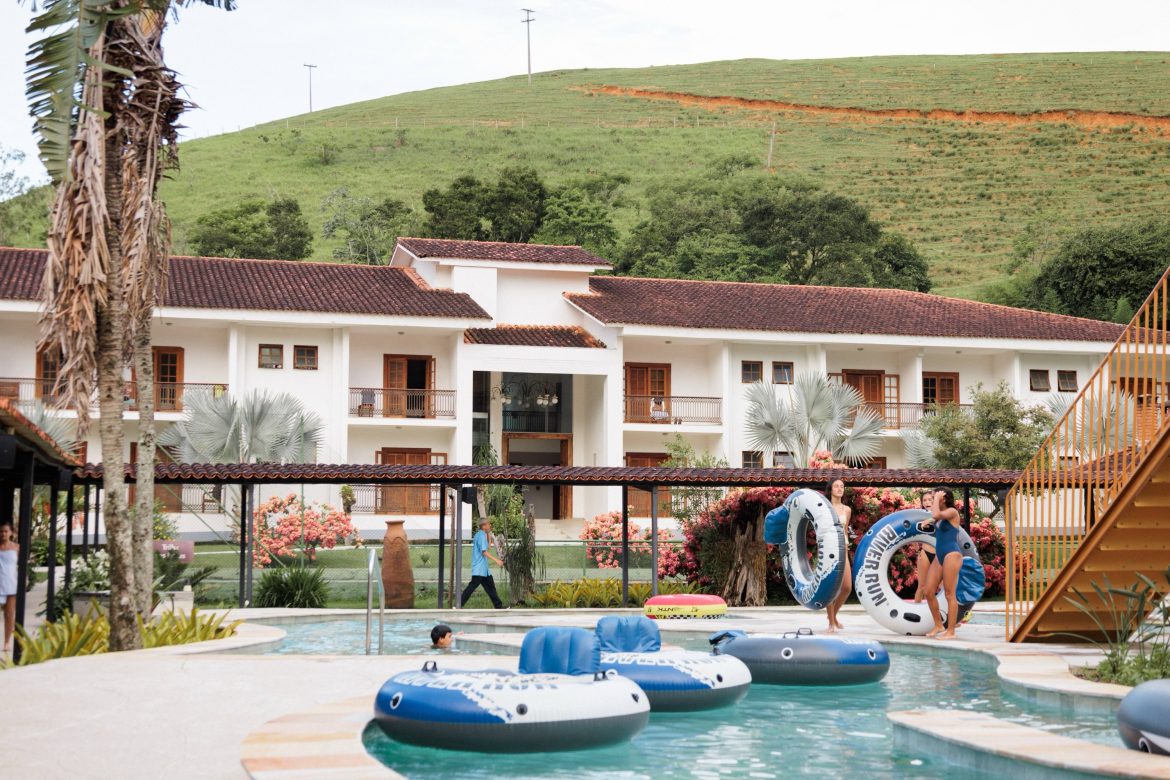 57.cf.res.economia.resort fazenda.1.parqueaquÁtico.santiagomoralles (2)