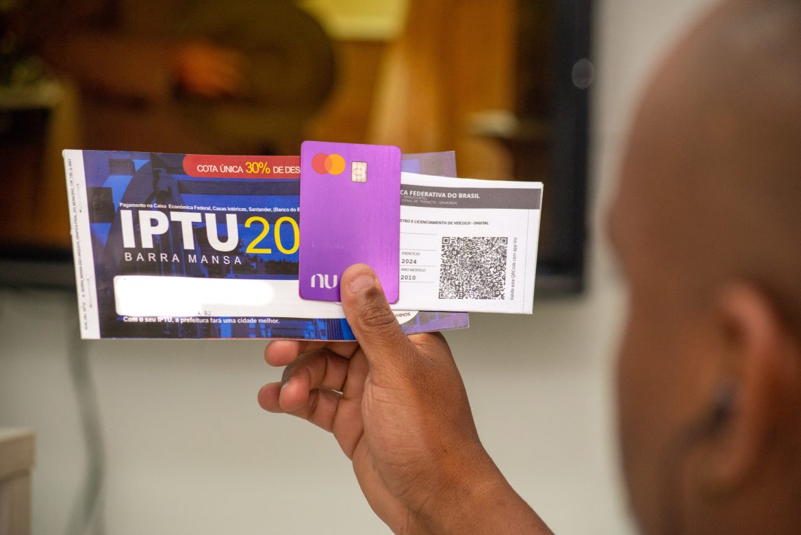 64 economia economistas garantem que não existe milagre para quitar as contas de início de ano iam martins