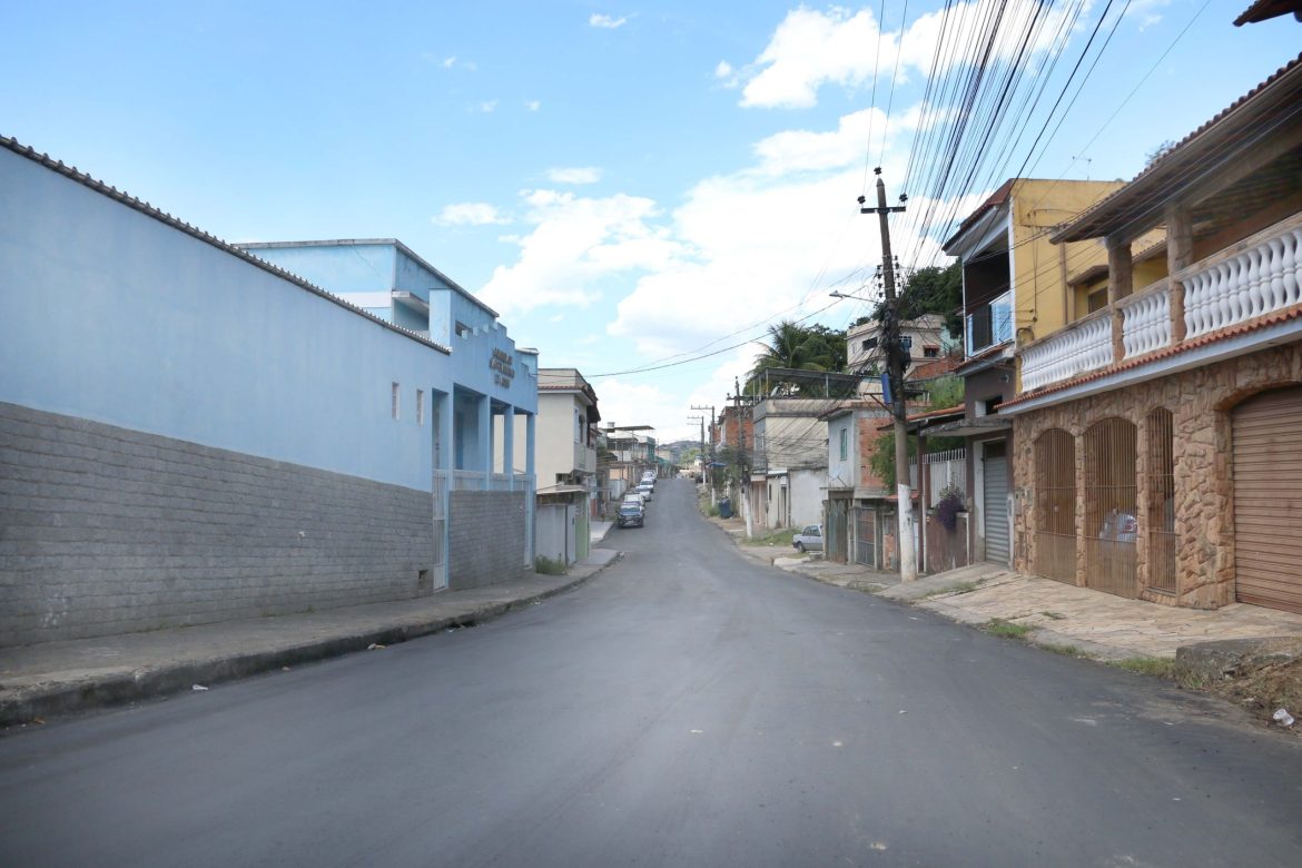 6d8904dc 185a 44f0 b354 c80472ff8870