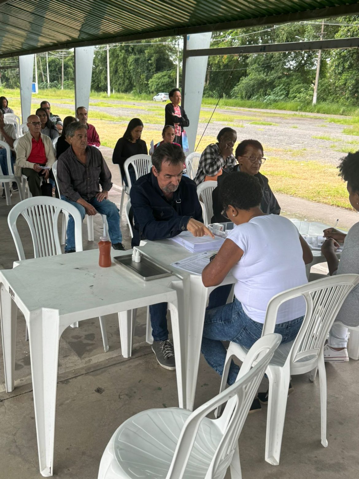 mais de 470 cirurgias de catarata serão realizadas, em volta redonda, na primeira etapa do ‘revi ver’ 2025 divulgação secom