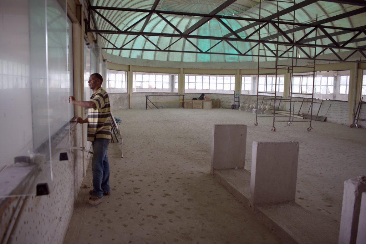 obra de reforma da academia da vida de volta redonda segue avançando divulgação secom