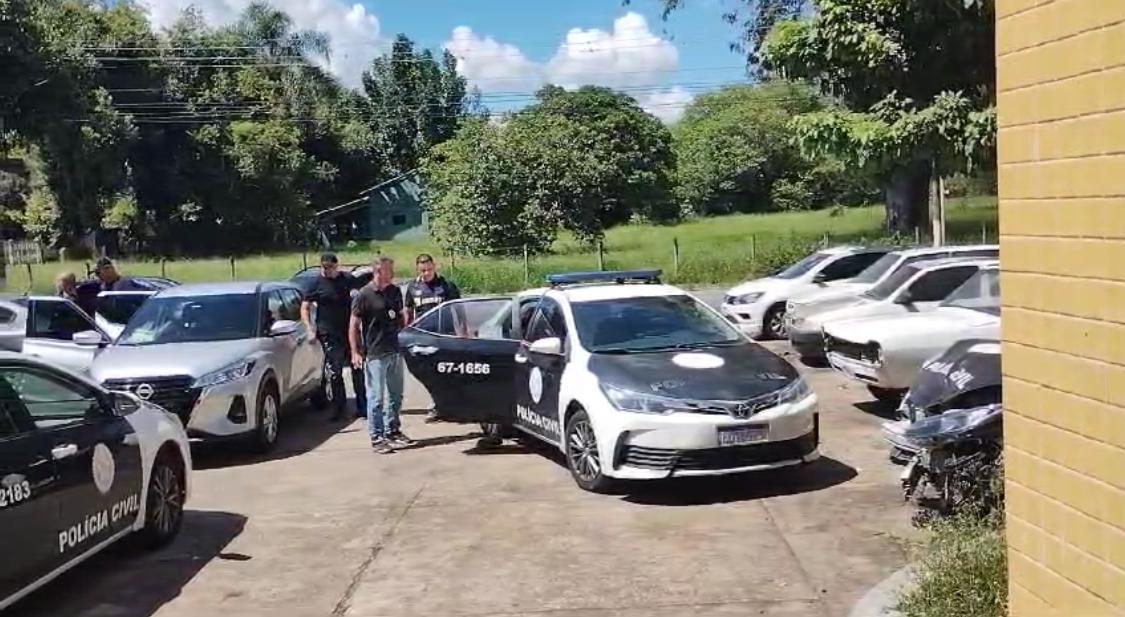 24.cf.res.polÍcia.ação conjunta das polícia civil e militar prende.2.preso.divulgaÇÃopolÍciacivil