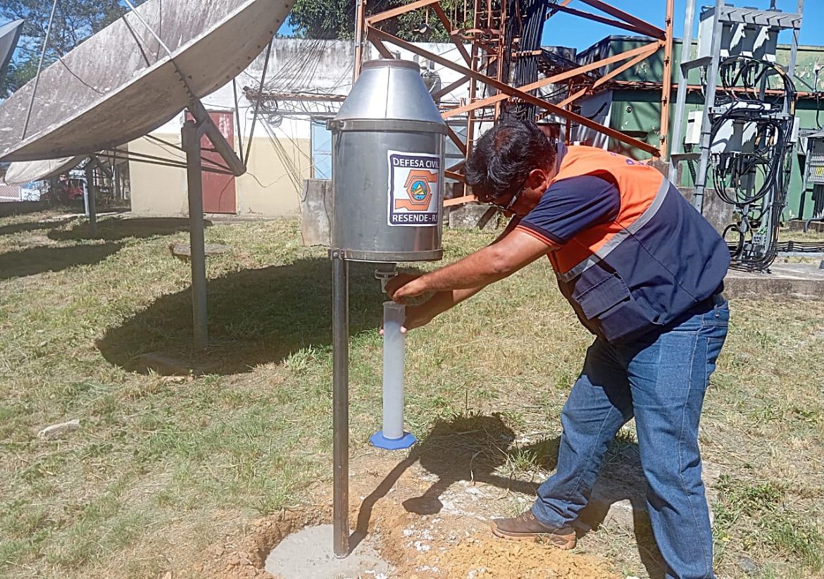 28.cf.res.cidades.defesa civil de resende instala novo.2.flÁvio.divulgaÇÃo