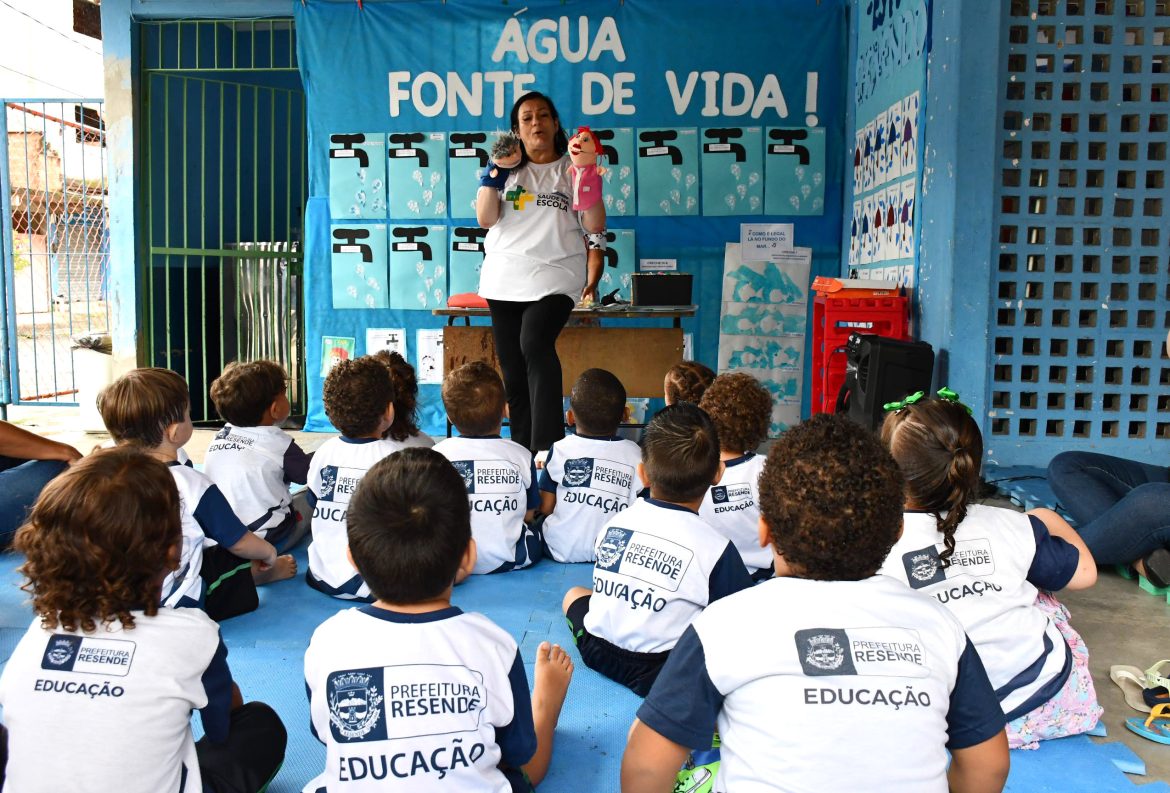 35.cf.res.cidades.prefeitura de resende amplia ensino.2.escolas.divulgaÇÃopmr