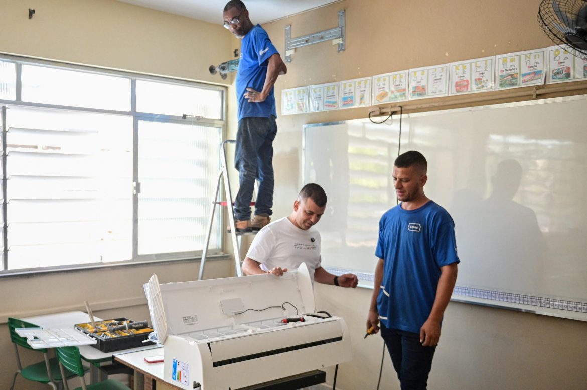 whatsapp image 2025 02 22 at 12.32.54