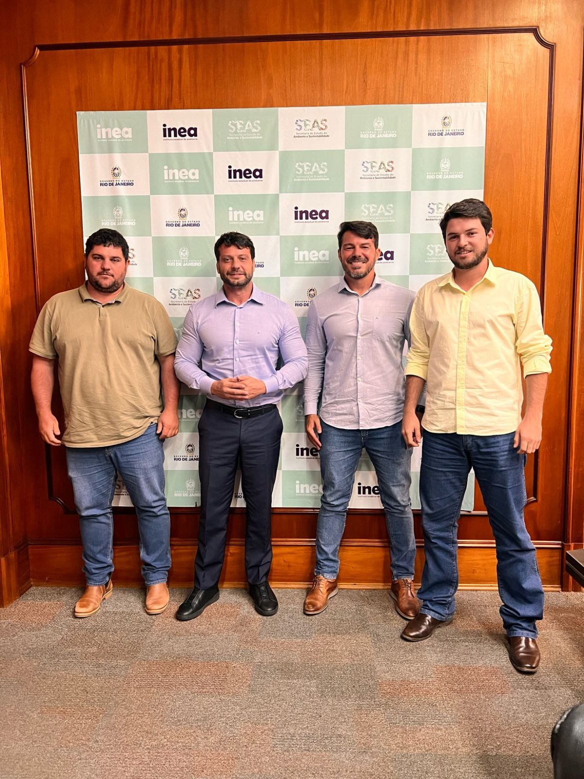 33 politica babton biondi se reúne com secretário bernardo rossi pleiteando ações ambientais divulgaÇÃo