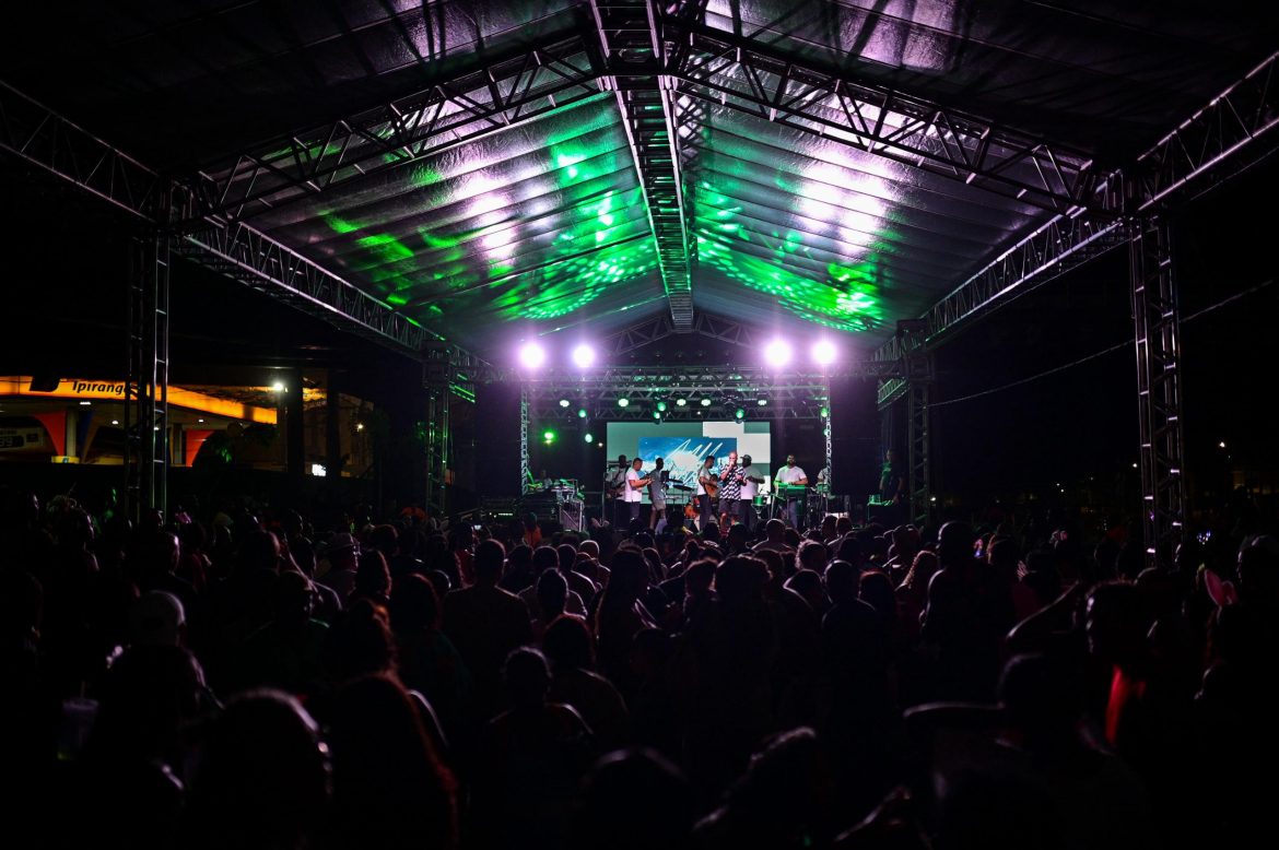 55.cf.res.cidades.leandro sapucahy embala milhares.3.folia (8)