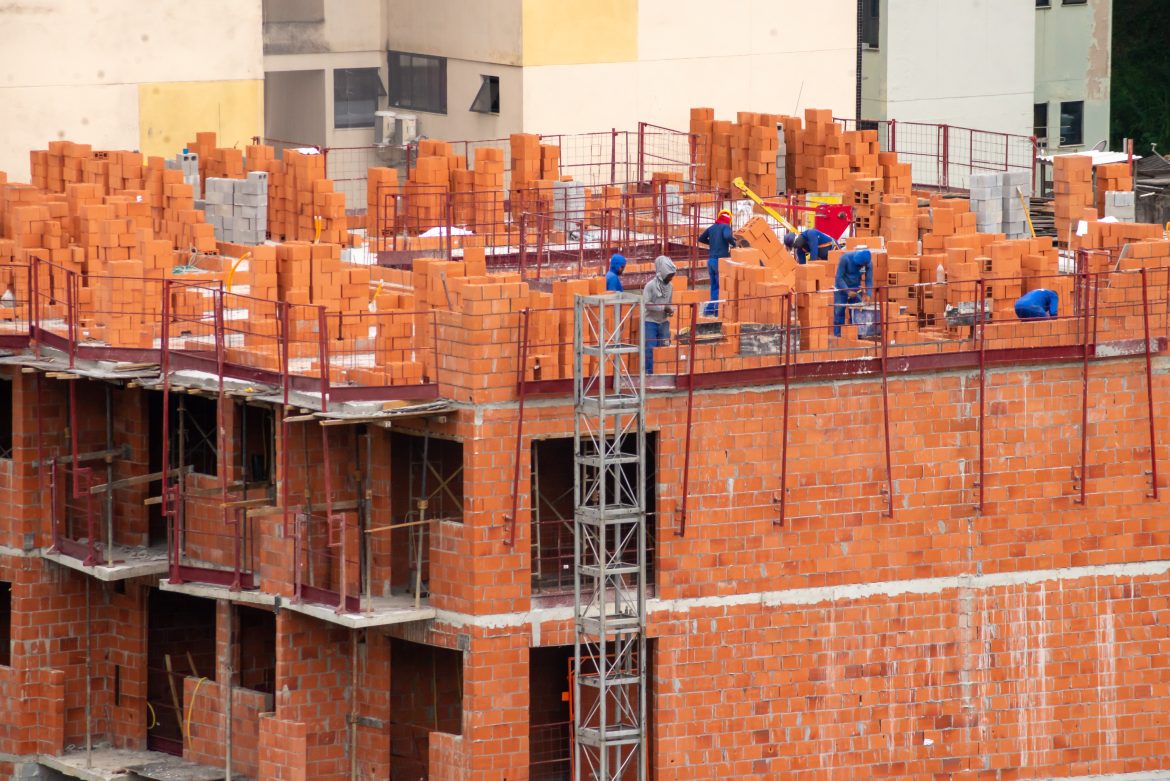 a 31 cf economia plataforma de emprego abre mais de 800 vagas de emprego no estado iam martins