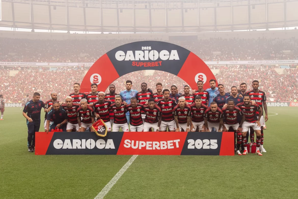 antes da bola rolar o flamengo posou para a foto classica da partida 2650345 article
