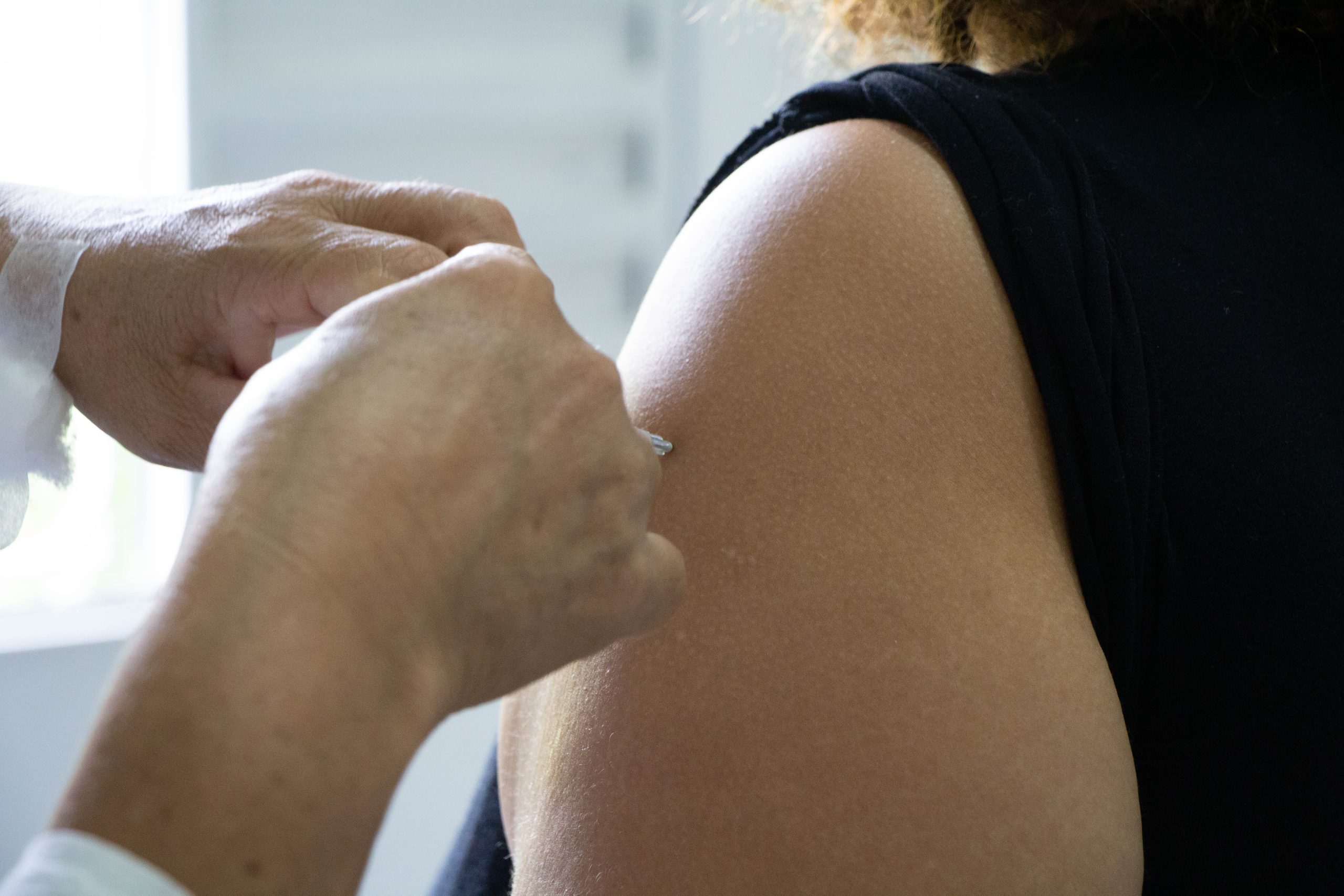 29.cf.res.cidades.itatiaia reforça vacinação.2.vacinaÇÃo.divulgaÇÃopmi