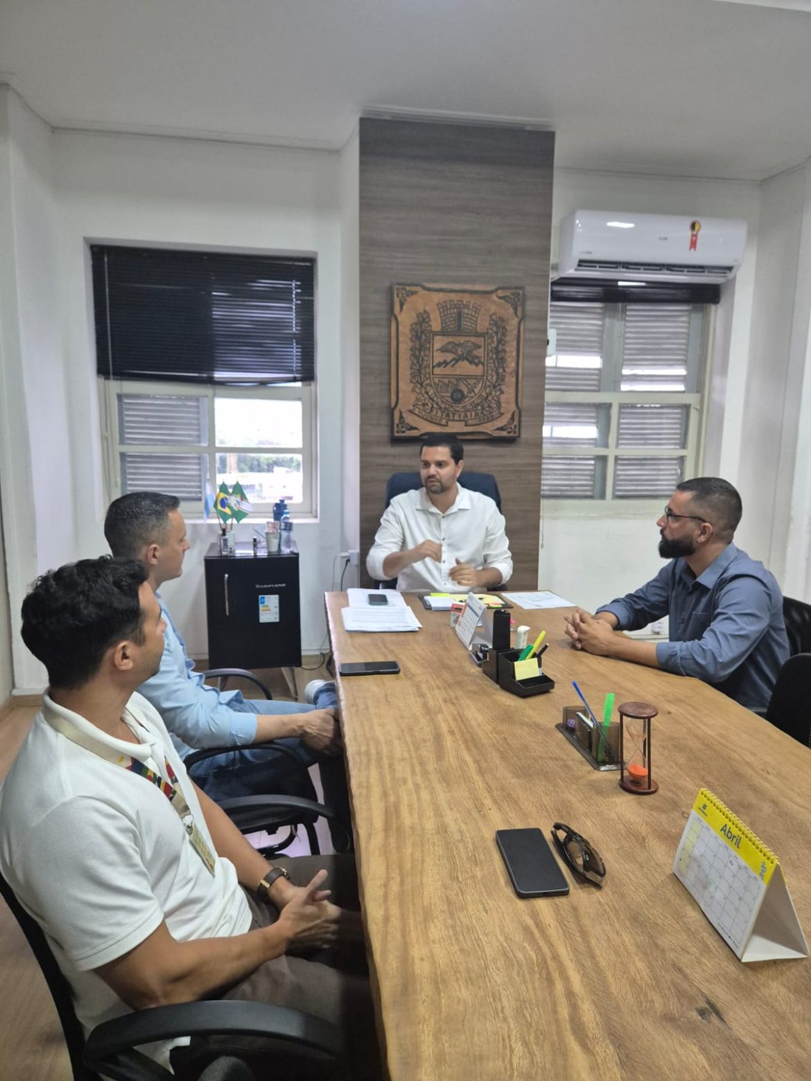 33.cf.res.economia.prefeitura de itatiaia vai implantar.1.kaiomÁrcio.divulgaÇÃopmi