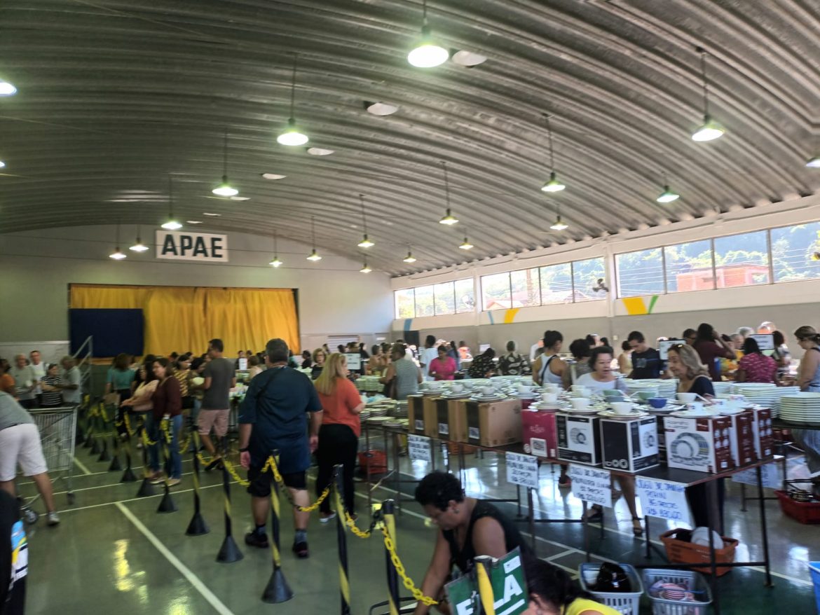 36 economia município se prepara para receber mais uma edição da expo louças –arquivo