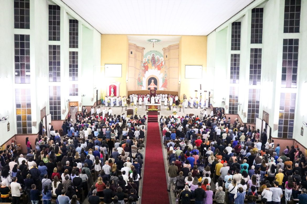 44 cidades missa em sufrágio da alma do papa francisco atraí centenas de fiéis divulgaÇÃo112