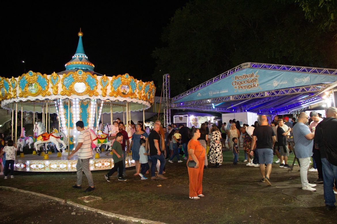 71.cf.res.economia.feriados elevam turismo.3.festivaldochocolate.divulgaÇÃopmi (4)