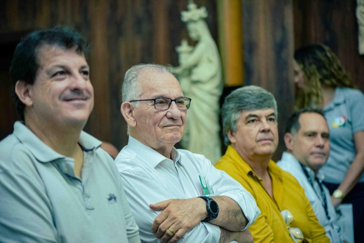 a santa missa encerrou a programação do dia de comemoração da escola que foi fundada em 9 de abril de 1955 divulgação  1