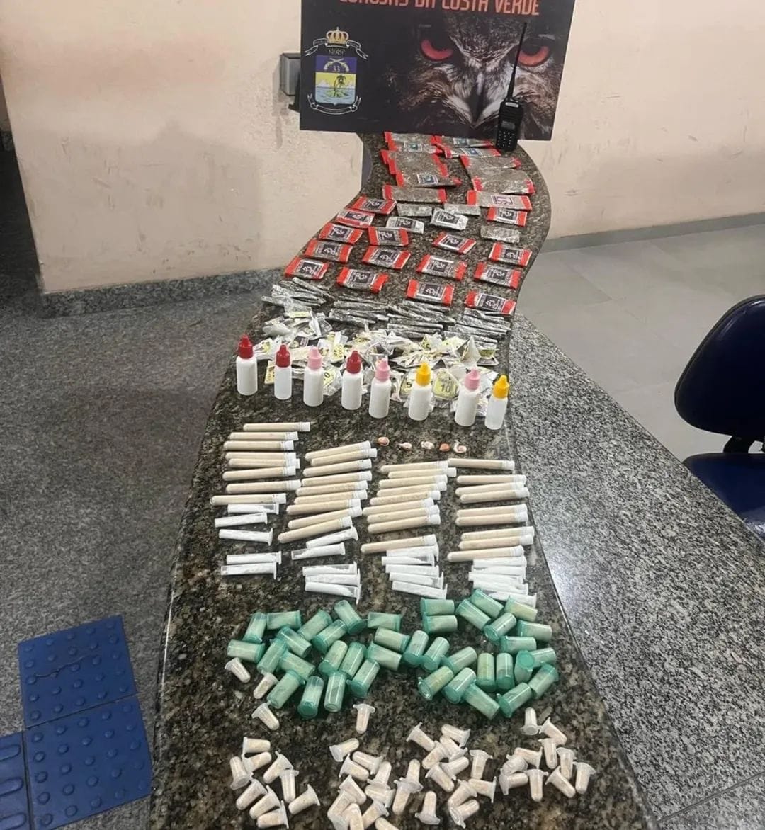 ação da pm resulta na apreensão de drogas em angra dos reis divulgação1 ação da pm resulta na apreensão de drogas em angra dos reis divulgação1