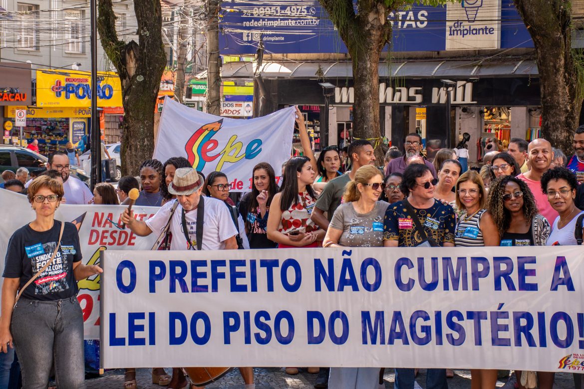 b 25 cf economia sepe realiza paralisação das atividades escolares na próxima quarta feira, dia 9 iam martins (5) b 25 cf economia sepe realiza paralisação das atividades escolares na próxima quarta feira, dia 9 iam martins (5)