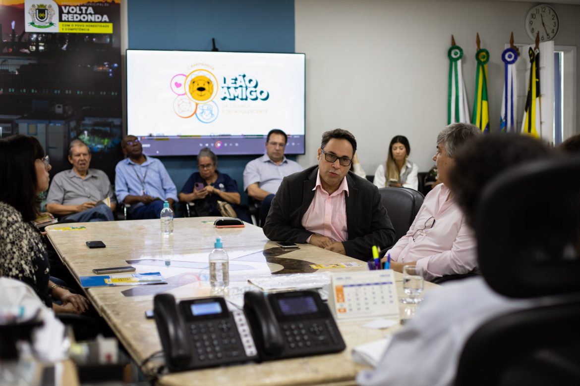 notavr ‘leÃo amigo da crianÇa, do adolescente e do idoso’ cris oliveira secom