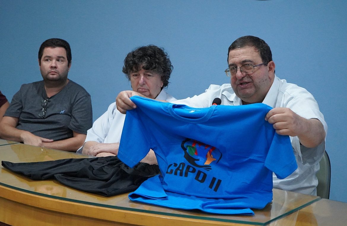 usuários dos capds de volta redonda recebem uniformes da prefeitura divulgação secom