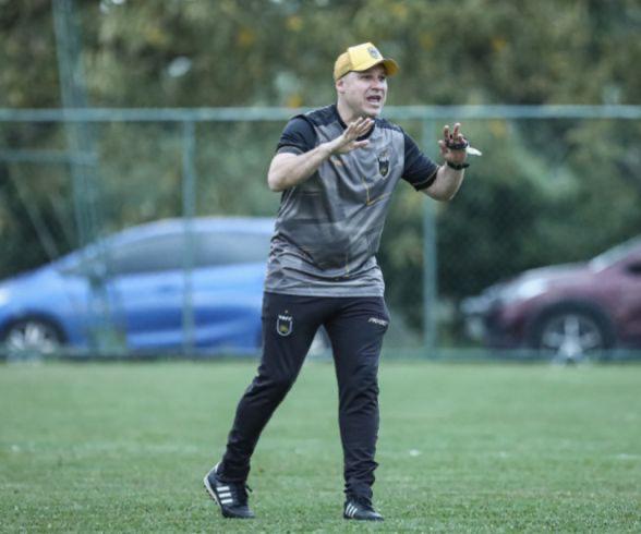 voltaço finaliza preparação para enfrentar raphael torres comkt vrfc