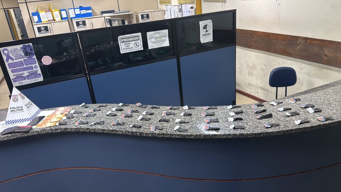 16.cf.res.polÍcia.homem é detido suspeito de drogas.divulgaÇÃopm