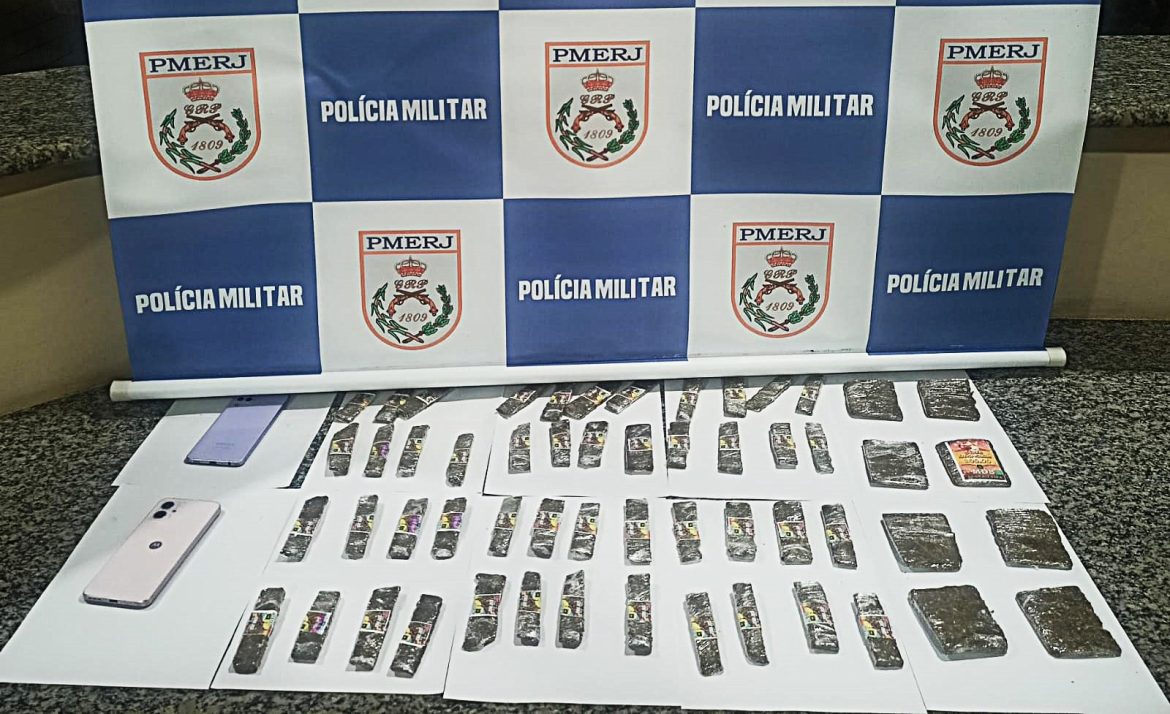 18.cf.res.polÍcia.dois homens são presos por tráfico.divulgaÇÃopm