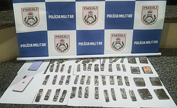 18.cf.res.polÍcia.dois homens são presos por tráfico.divulgaÇÃopm