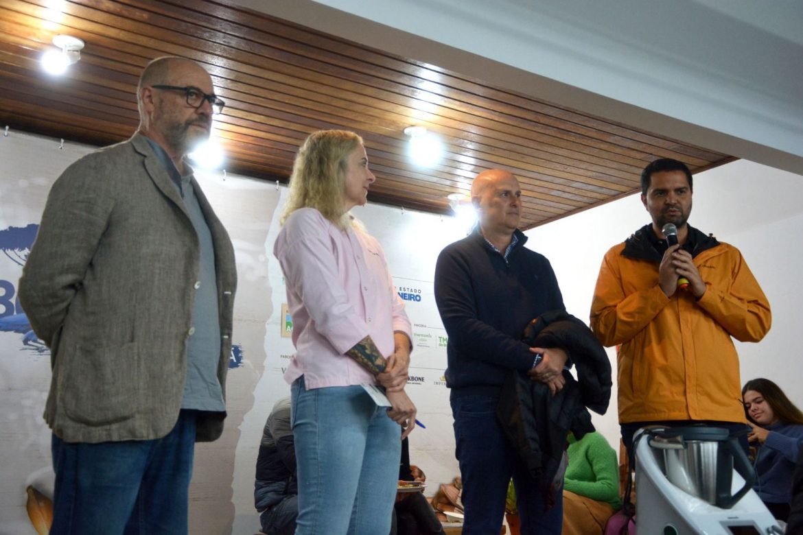 26.cf.res.cidades.prefeitos de resende e itatiaia participam.1.prefeitos.divulgaÇÃopmr