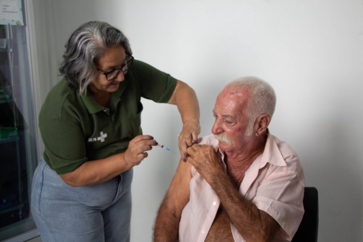 31.cf.res.cidades.população de itatiaia terá dia d.1.vacinaÇÃo.divulgaÇÃopmi