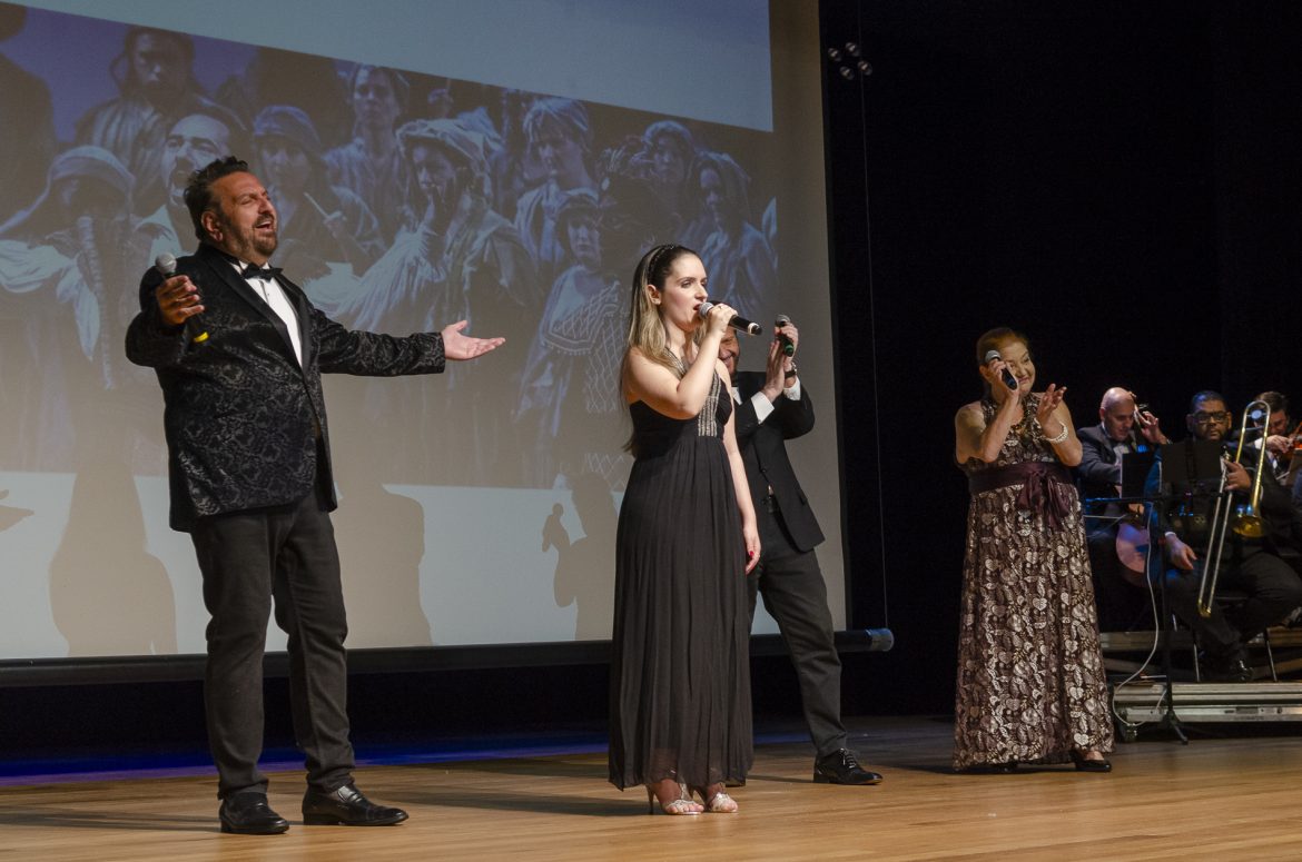 37.cf.res.cultura.espetáculo Ópera na escola.1.espetÁculo.alexandremaciel