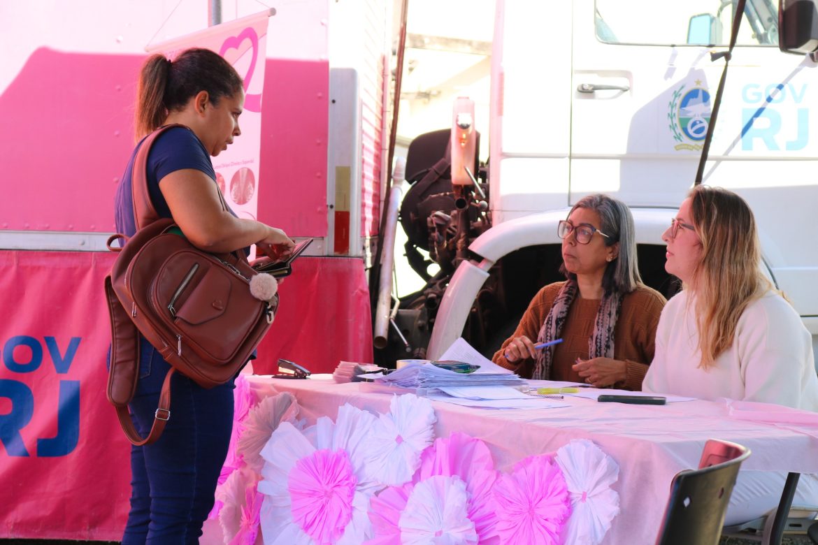 38.cf.res.cidades.caminhão da mamografia.1.mulheres.divulgaÇÃopmi (2)