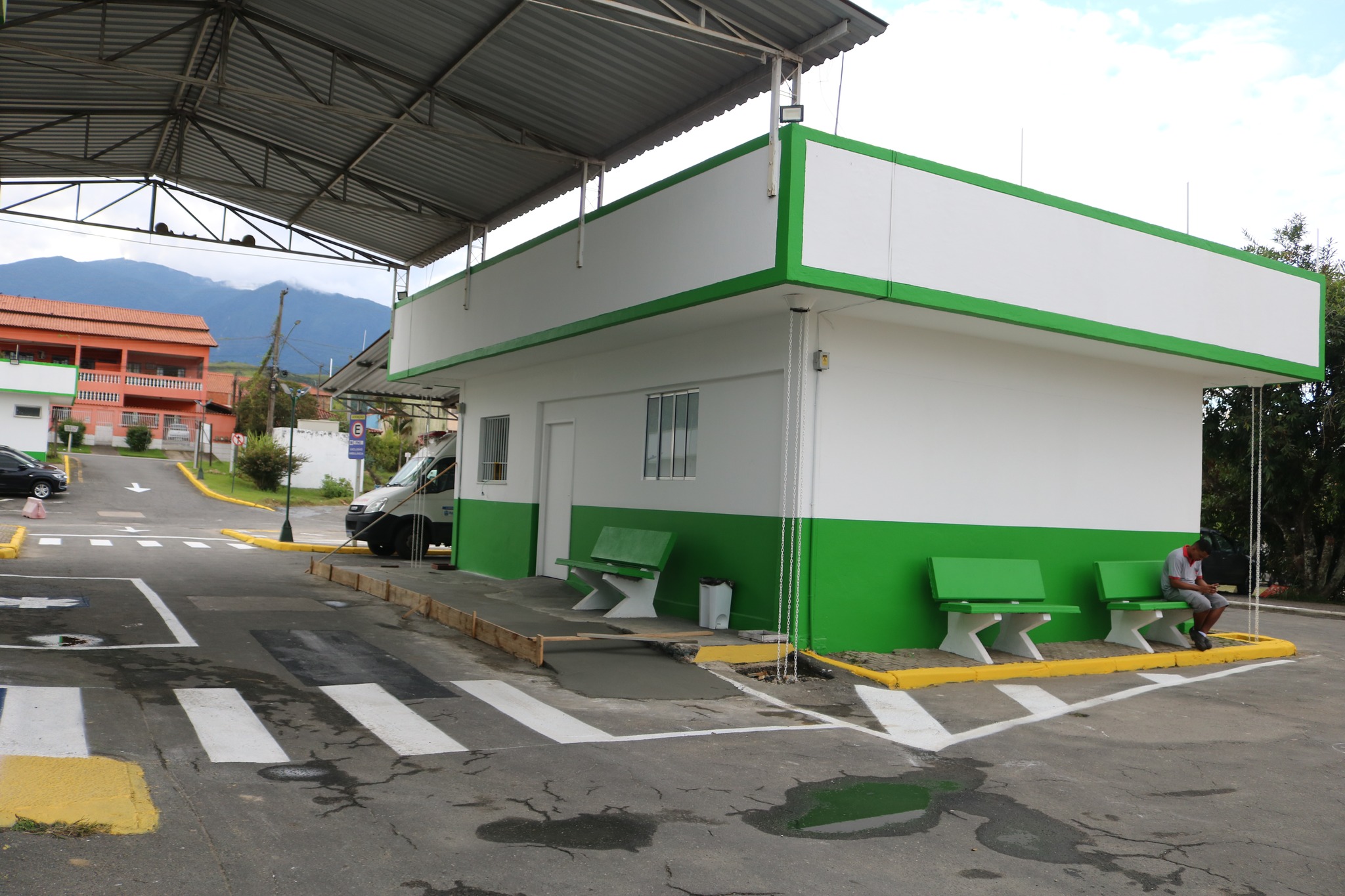 41.cf.res.cidades.farmácia no hospital de itatiaia.2.farmÁcia.redessociais (2)