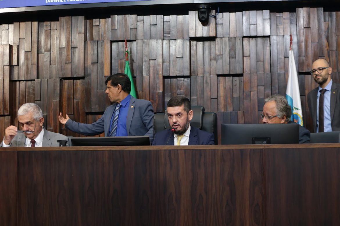 a 63 politica alerj discute ldo de 2026 com previsão de déficit de r$ 15,98 bilhões divulgação alex ramos