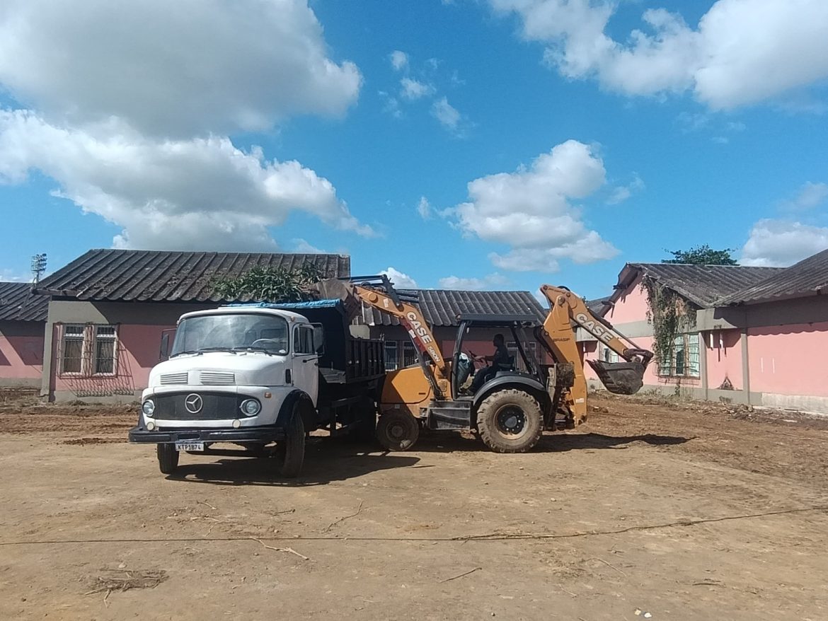 iniciadas as obras da nova sede da secretaria de educação de volta redonda adtiana cópio secom12 iniciadas as obras da nova sede da secretaria de educação de volta redonda adtiana cópio secom12