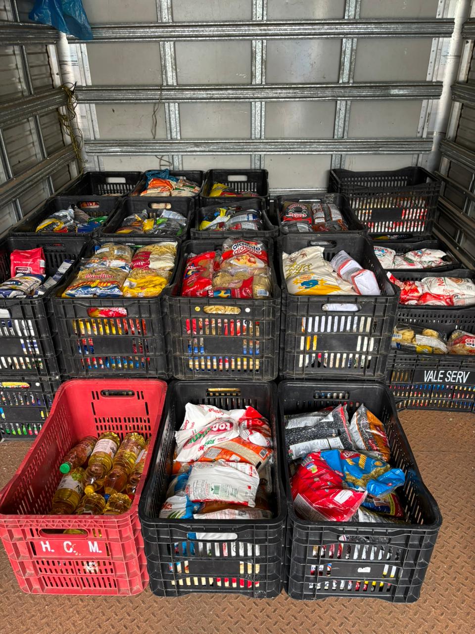 mais de 800 quilos de alimentos arrecadados na festa do trabalhador em volta redonda divulgação secom1 mais de 800 quilos de alimentos arrecadados na festa do trabalhador em volta redonda divulgação secom1