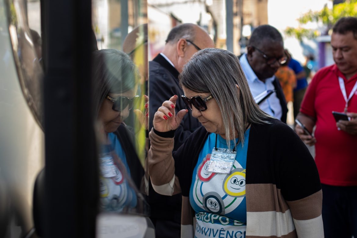 Último do programa ‘viva a melhor idade’ de volta redonda embarca para campos do jordão de grupo cris oliveira secom111