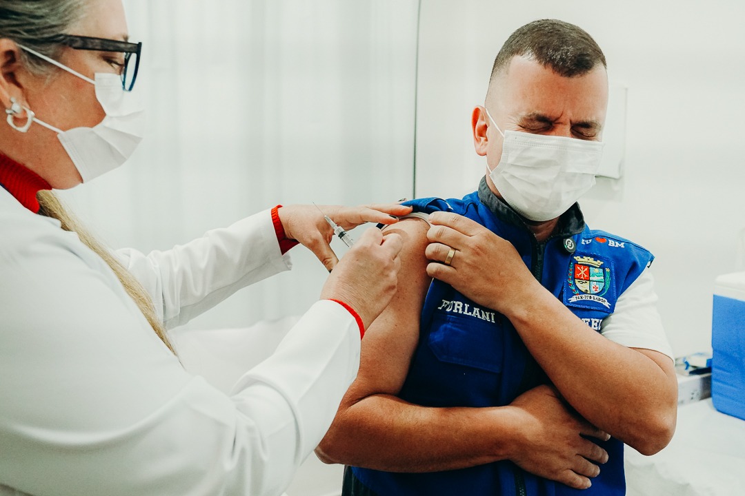 vacina contra a influenza yuri melo1 vacina contra a influenza yuri melo1