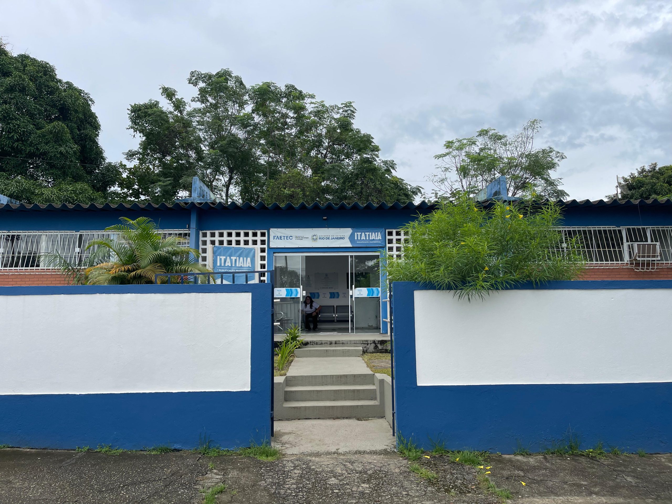 25.cf.res.economia.faetec itatiaia promove palestras .2.palestras.divulgaÇÃo