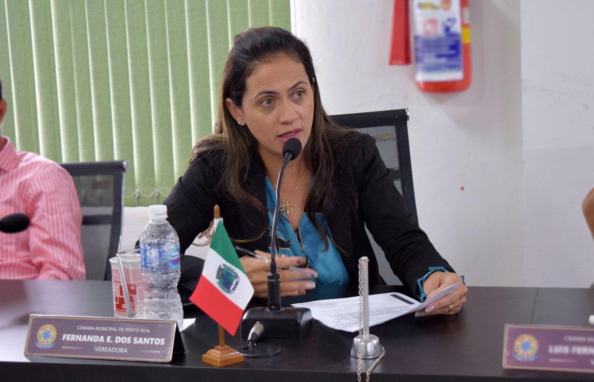 27.cf.res.polÍtica.vereadora propõe atendimento odontológico.divulgaÇÃocmpr