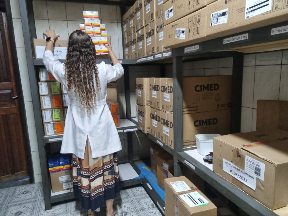 30.cf.res.ciades.farmácia municipal amplia.1.farmÁcia.fabianosabinopmpr