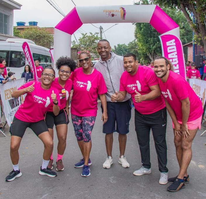 33.cf.res.polÍtica.corrida federal rosa.1.lÉodocirco.divulgaÇÃo (2) 33.cf.res.polÍtica.corrida federal rosa.1.lÉodocirco.divulgaÇÃo (2)