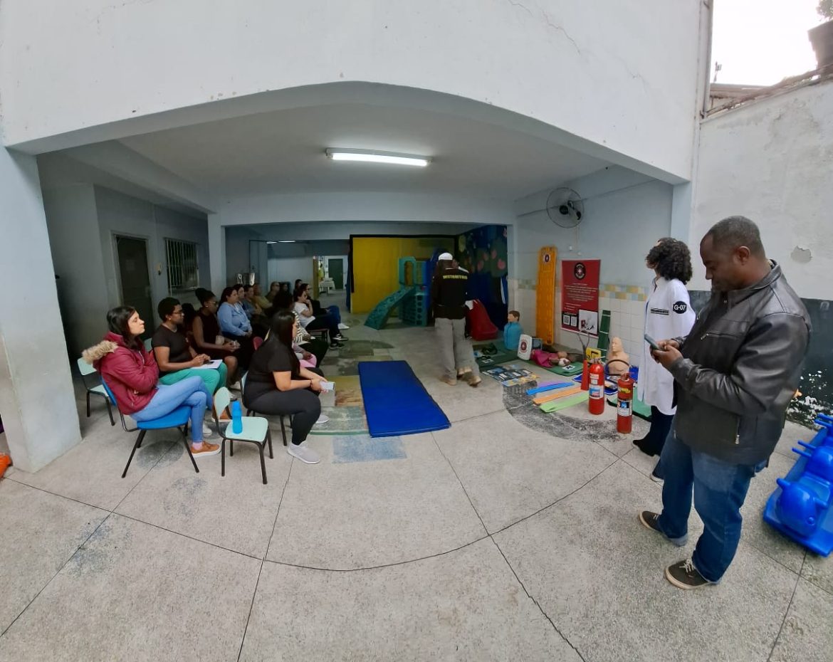 46 cidades grupo de voluntários cria projeto socorrer oferecendo técnicas dos primeiros socorros divulgação