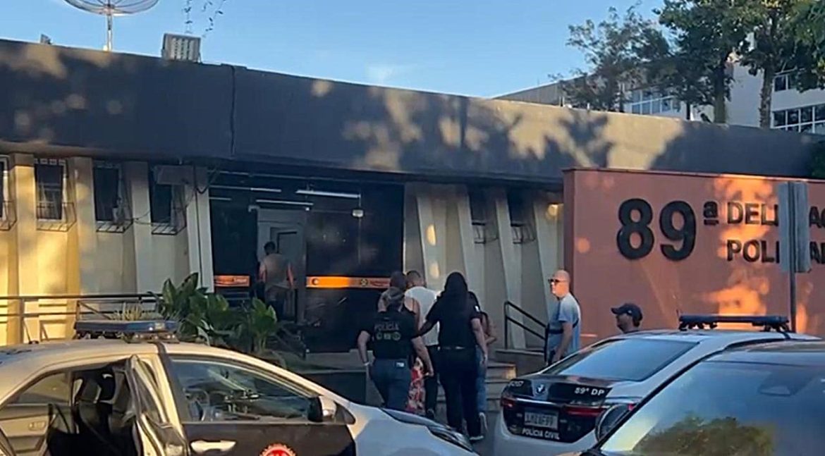 48.cf.res.polÍcia.polícia civil prende família suspeita de furtar.1.grupo.divulgaÇÃopolÍciacivil