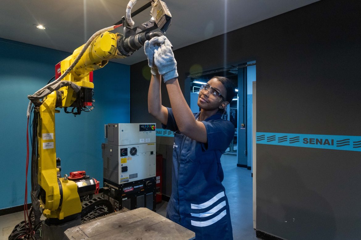 a 46 cf economia firjan senai prorroga inscrições para cursos técnicos gratuitos até a próxima quarta feira, dia 9