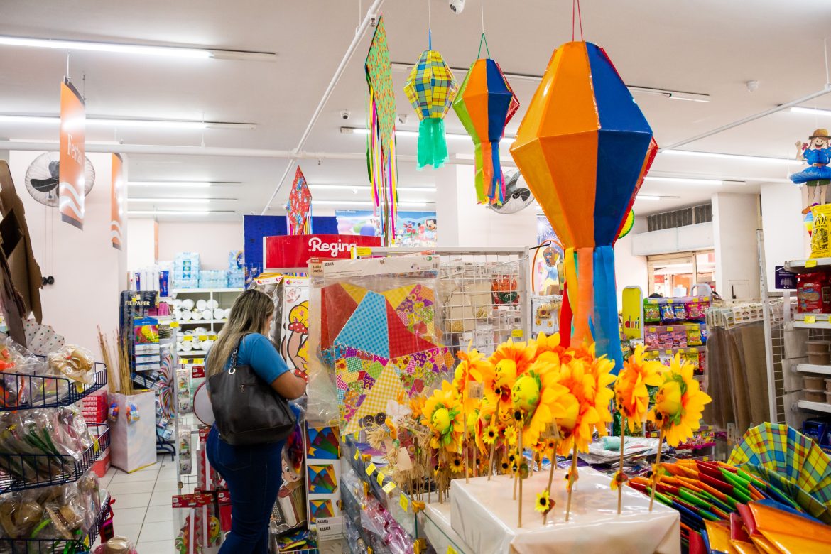 a 49 cf economia festas juninas devem esquentar as vendas do comércio iam martins (1)