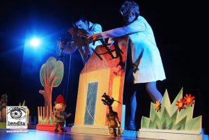 espetáculo ‘pedro e o lobo’ em resende redes sociais