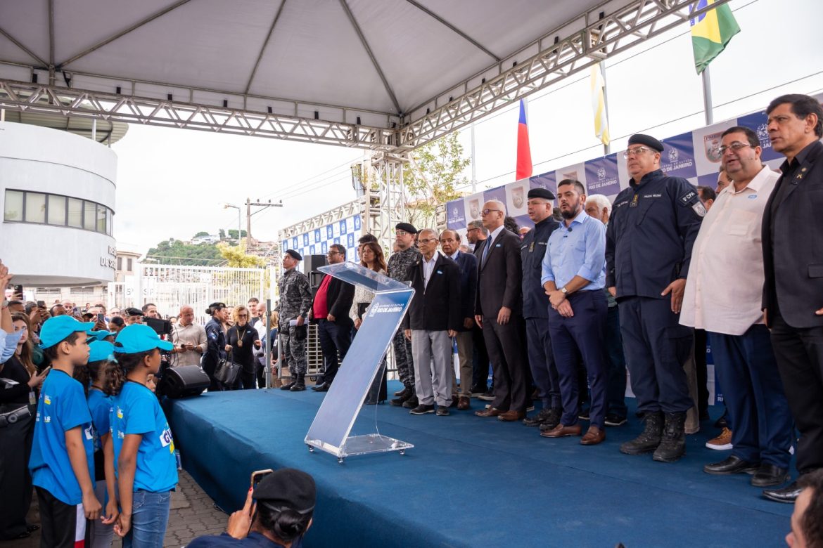 governador em exercício assina termo de cooperação para criação da bac da pm em volta redonda iam martins 11